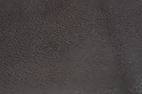 ダークブラウン