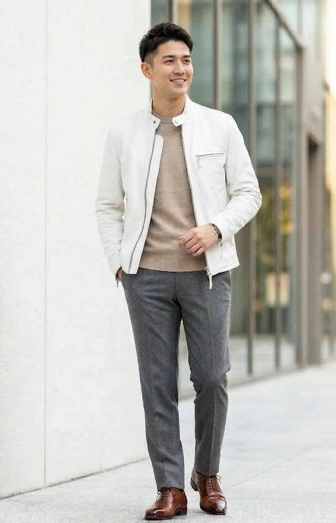 ホワイト キレイめコーデ